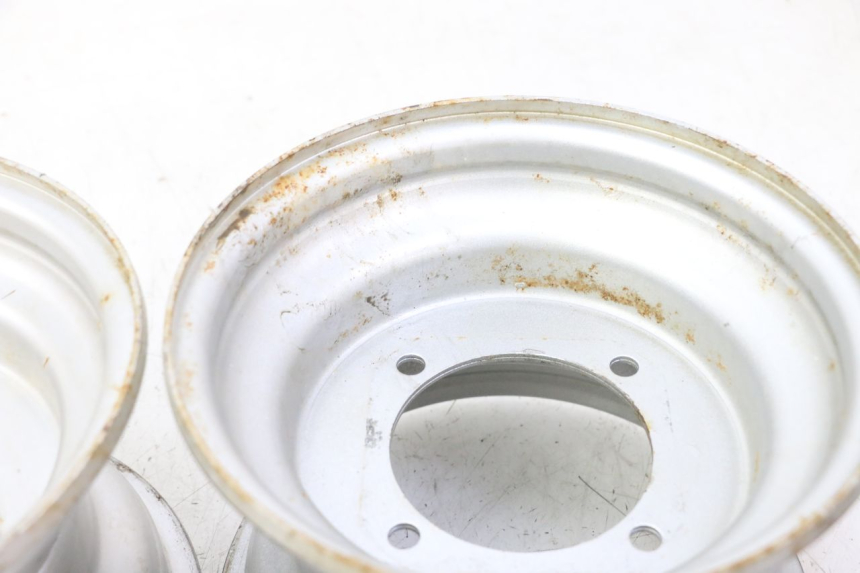 photo de JANTE ARRIERE HYTRACK S 150 (2003 - 2011) - Zoom état d’usage