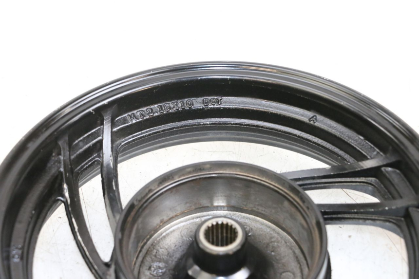 photo de JANTE ARRIERE JM MOTORS SANTANA 50 (2014 - 2023) - Gros plan technique