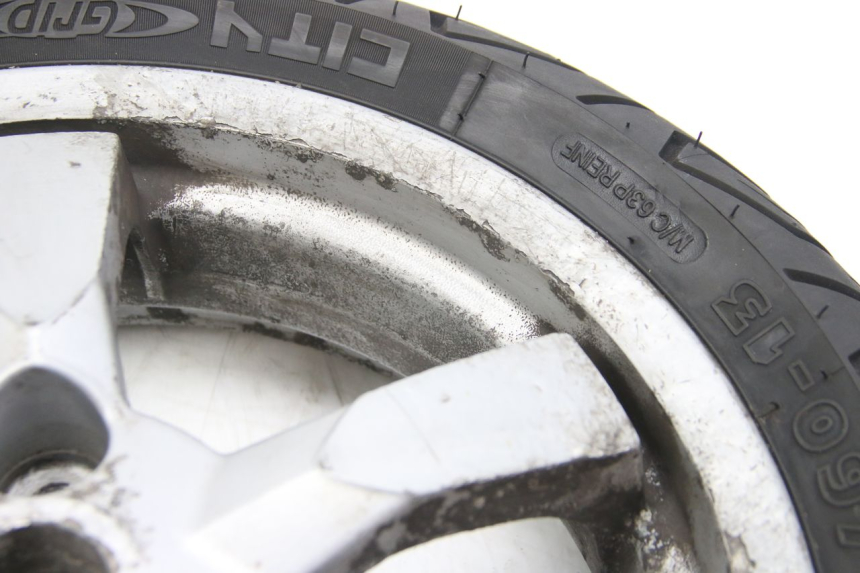 photo de JANTE ARRIERE PEUGEOT SATELIS COMPRESSOR K15 125 (2006 - 2009) - Points de fixation