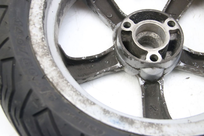 photo de JANTE ARRIERE PEUGEOT SATELIS COMPRESSOR K15 125 (2006 - 2009) - Marquages et références