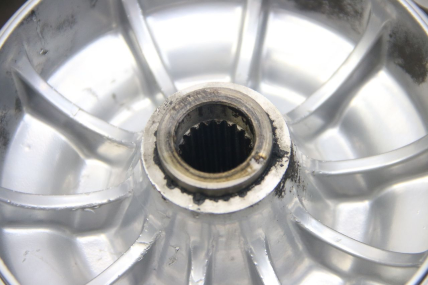 photo de JANTE ARRIERE MBK SKYLINER 125 (1998 - 2001) - Zoom état d’usage