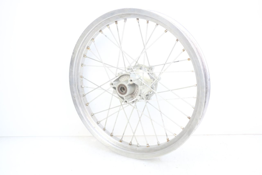 photo de JANTE ARRIERE GAS-GAS SM ROOKIE 50 (2001 - 2005) - Points de fixation