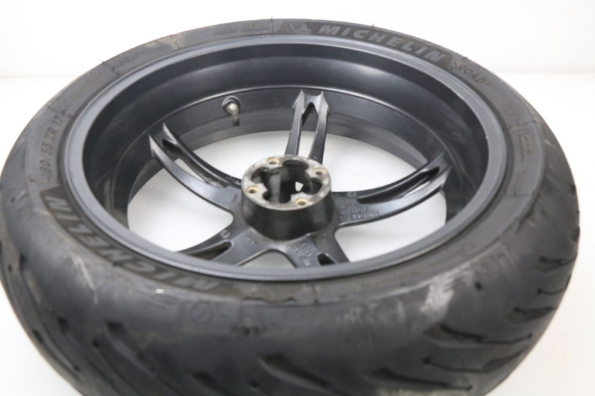 photo de JANTE ARRIERE TRIUMPH SPEED TRIPLE 1050 (2005 - 2007) - Pièce contrôlée