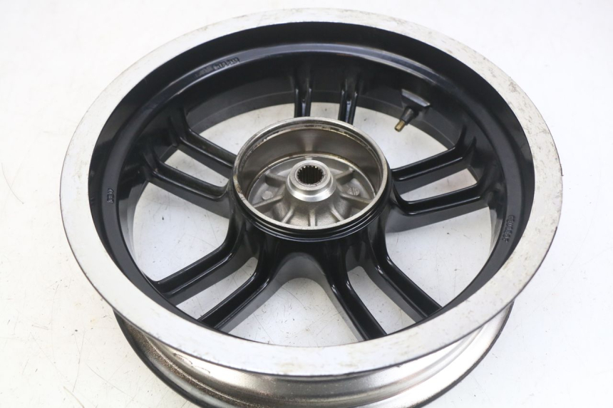 photo de JANTE ARRIERE PEUGEOT SPEEDFIGHT 3 AIR 50 (2009 - 2015) - Marquages et références