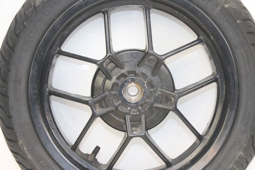 photo de JANTE ARRIERE APRILIA SR 2T 50 (2012 - 2017) - Détails caractéristiques