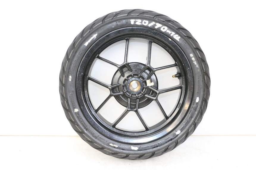 photo de JANTE ARRIERE APRILIA SR MOTARD 50 (2012 - 2018) - Détail de la pièce