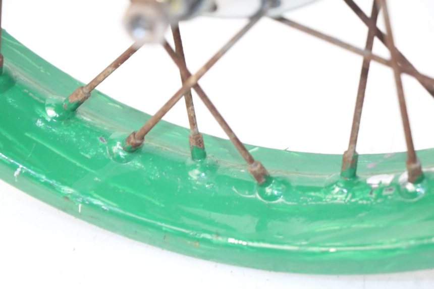 photo de JANTE ARRIERE YAMAHA SR 125 (1982 - 2003) - Détails caractéristiques