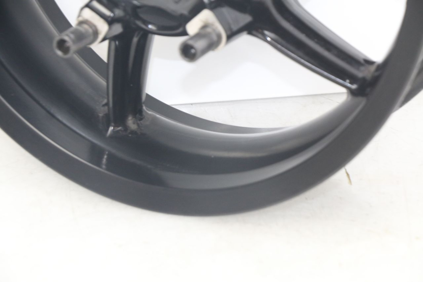 photo de JANTE ARRIERE APRILIA SRV 850 (2012 - 2017) - Vue d’ensemble