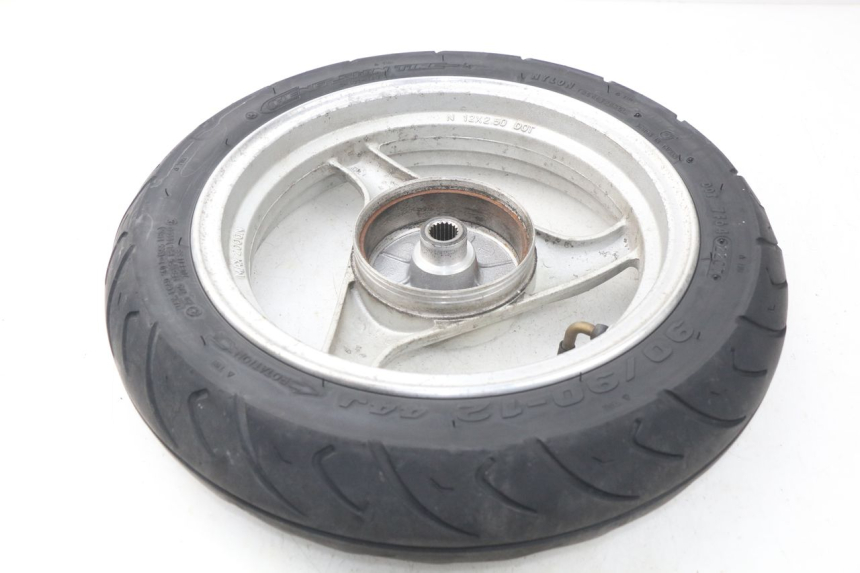 photo de JANTE ARRIERE FYM STRADA 50 (2007 - 2014) - Autre angle de vue