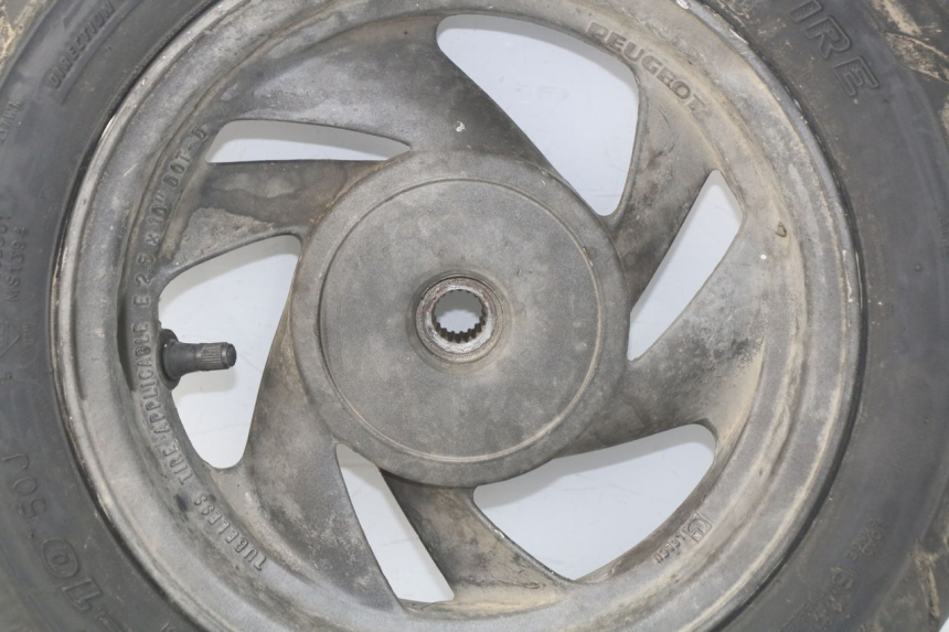 photo de JANTE ARRIERE PEUGEOT SV 80 (1993 - 1997) - Marquages et références