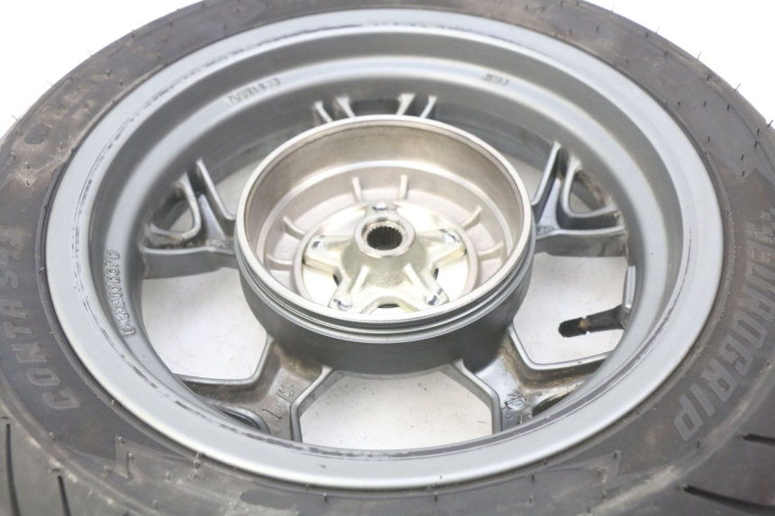 photo de JANTE ARRIERE APRILIA SXR 50 (2021 - 2023) - Zoom état d’usage