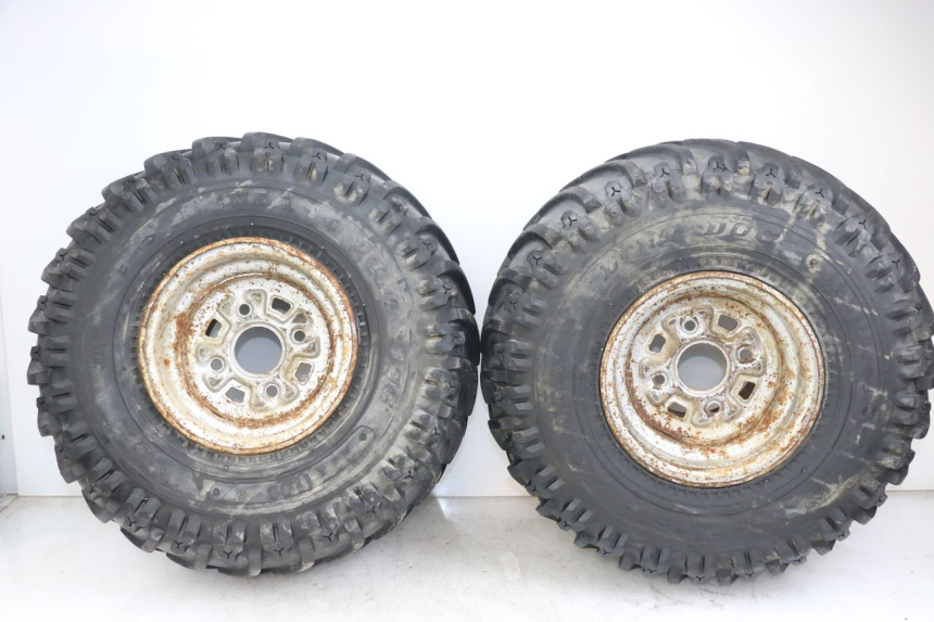 photo de JANTE ARRIERE HONDA TRX 300 (1988 - 2000) - Vue rapprochée