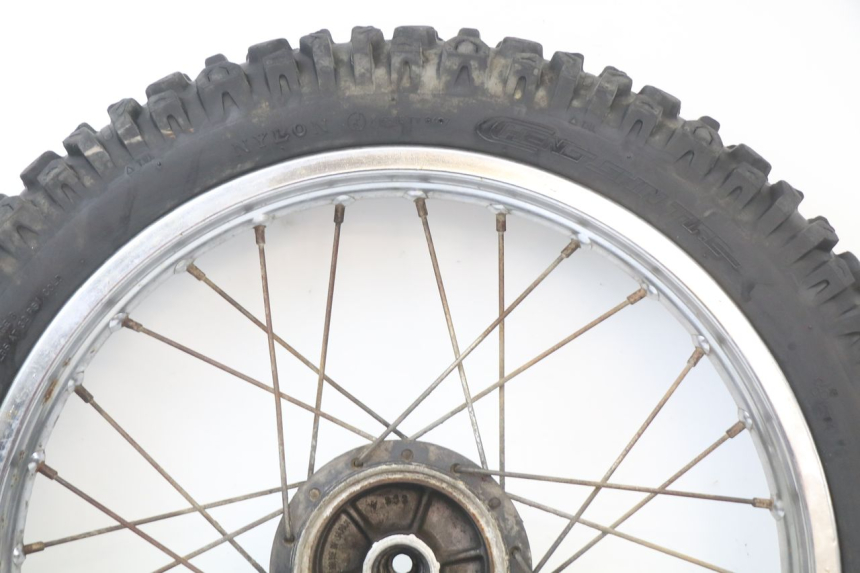 photo de JANTE ARRIERE SUZUKI TS X 80 (1984 - 1988) - Détail de la pièce