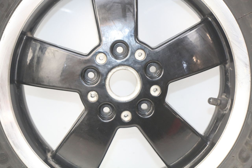photo de JANTE ARRIERE PIAGGIO VESPA GTS IGET ABS 125 (2017 - 2023) - Zoom composants