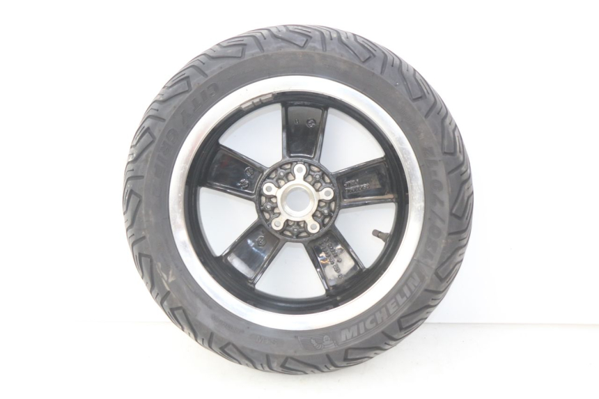 photo de JANTE ARRIERE PIAGGIO VESPA GTS IGET ABS 125 (2017 - 2023) - Pièce contrôlée