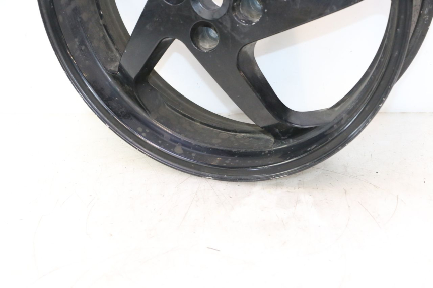 photo de JANTE ARRIERE HONDA VFR FI RC46 800 (1998 - 2001) - Vue rapprochée