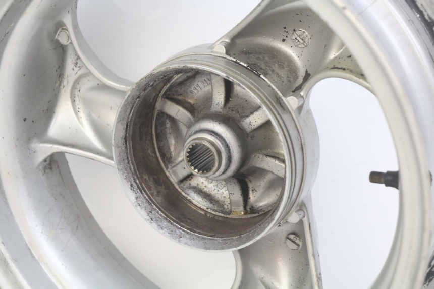 photo de JANTE ARRIERE KYMCO VITALITY 2T 50 (2004 - 2010) - Zoom état d’usage