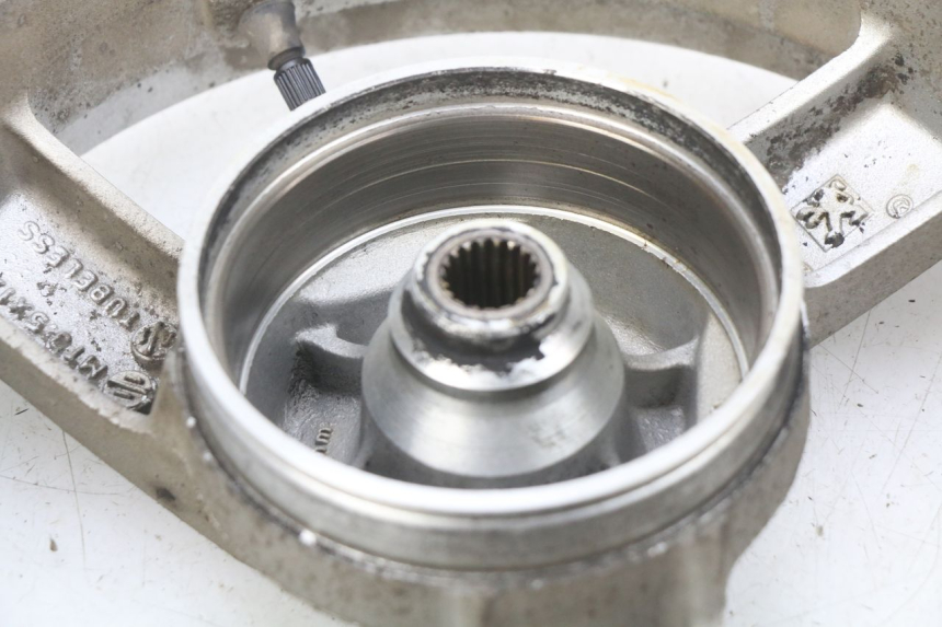 photo de JANTE ARRIERE PEUGEOT VIVACITY NEW 4T 50 (2008 - 2017) - Détails caractéristiques