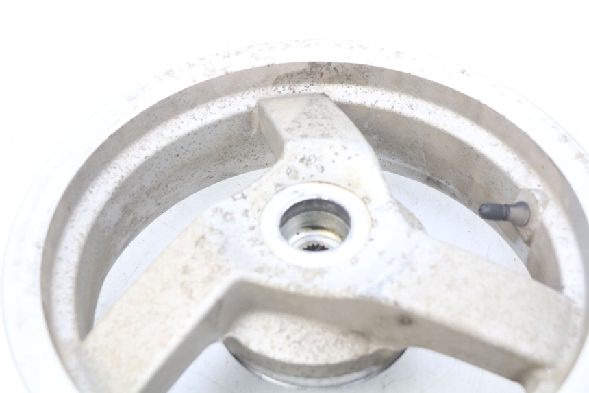 photo de JANTE ARRIERE PEUGEOT VIVACITY NEW 4T 50 (2008 - 2017) - Zoom composants