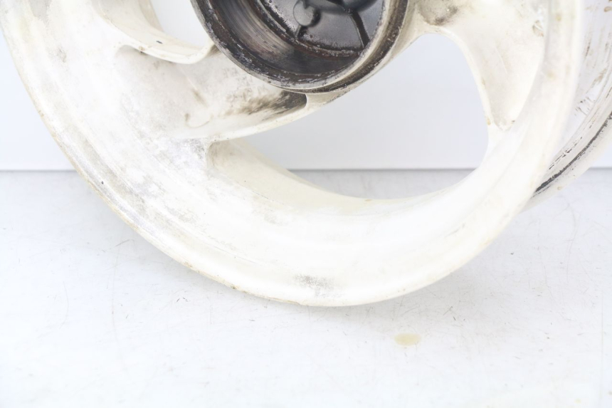 photo de JANTE ARRIERE PEUGEOT VIVACITY 50 (1998 - 2003) - Vue d’ensemble