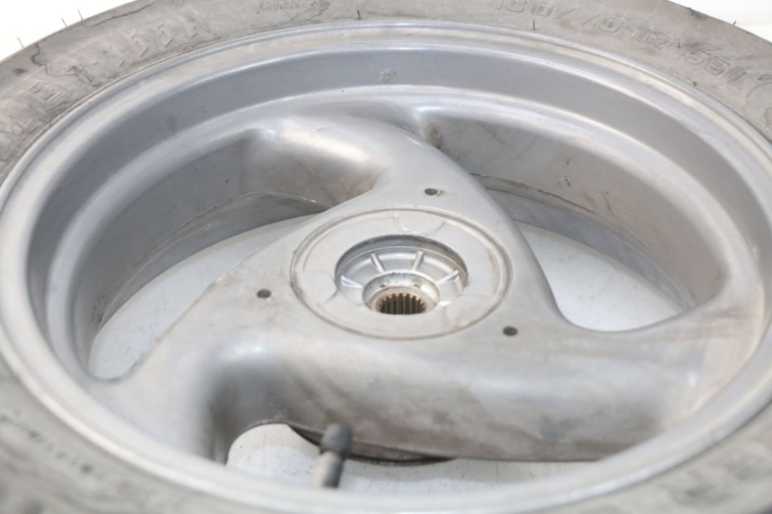 photo de JANTE ARRIERE PEUGEOT VIVACITY 100 (1999 - 2008) - Vue d’ensemble