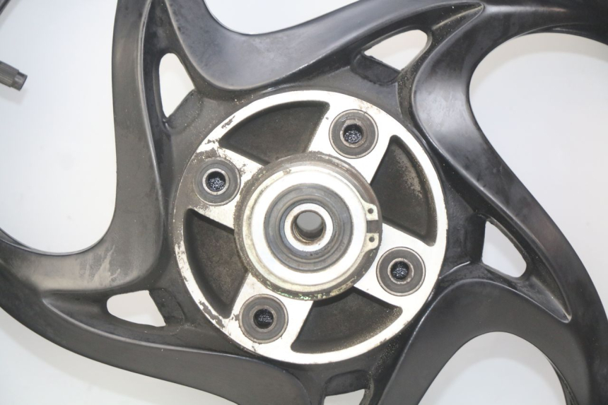 photo de JANTE ARRIERE SYM WOLF SB 125 (2011 - 2018) - Photo complémentaire