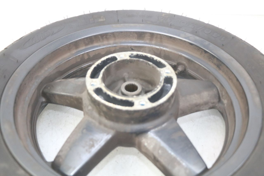 photo de JANTE ARRIERE YAMAHA XMAX X-MAX 125 (2006 - 2009) - Zoom état d’usage