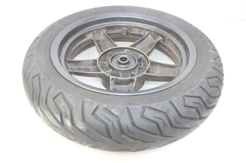 photo de JANTE ARRIERE YAMAHA XMAX X-MAX 125 (2006 - 2009) - Gros plan technique