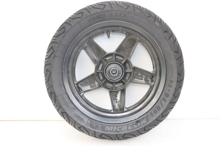 photo de JANTE ARRIERE YAMAHA XMAX X-MAX 125 (2006 - 2009) - Détail de la pièce