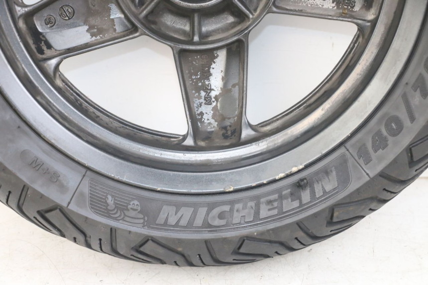 photo de JANTE ARRIERE YAMAHA XMAX X-MAX 125 (2006 - 2009) - Détails caractéristiques