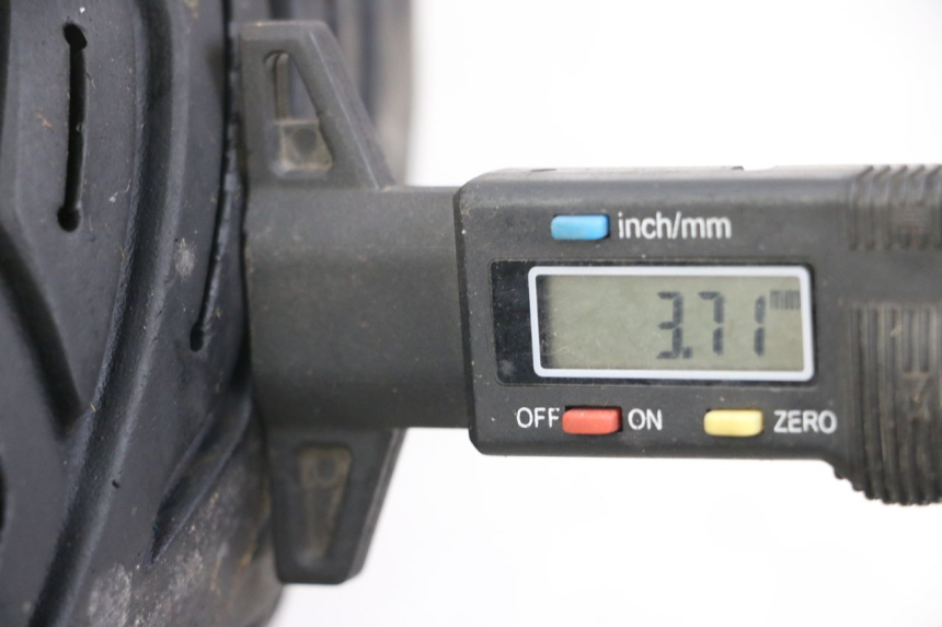 photo de JANTE ARRIERE YAMAHA XMAX X-MAX 125 (2006 - 2009) - Zoom état d’usage