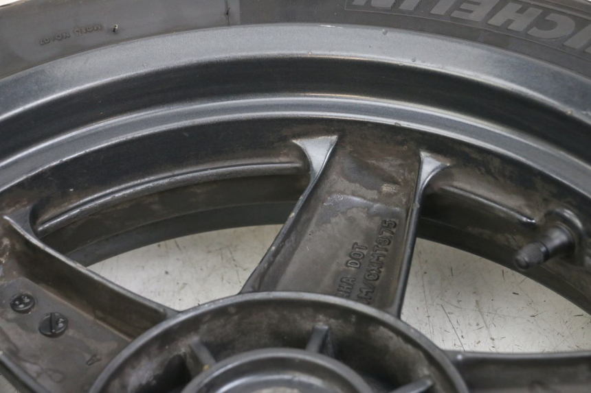 photo de JANTE ARRIERE YAMAHA XMAX X-MAX 125 (2006 - 2009) - Points de fixation