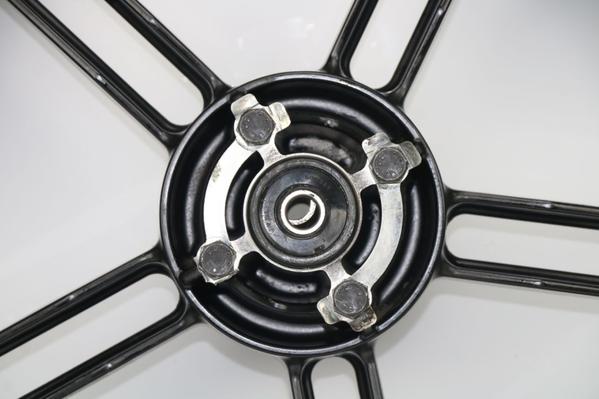 photo de JANTE ARRIERE MBK X-POWER 50 (2003 - 2017) - Vue d’ensemble