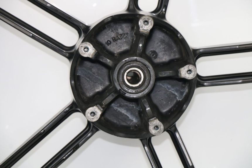 photo de JANTE ARRIERE MBK X-POWER 50 (2003 - 2017) - Marquages et références