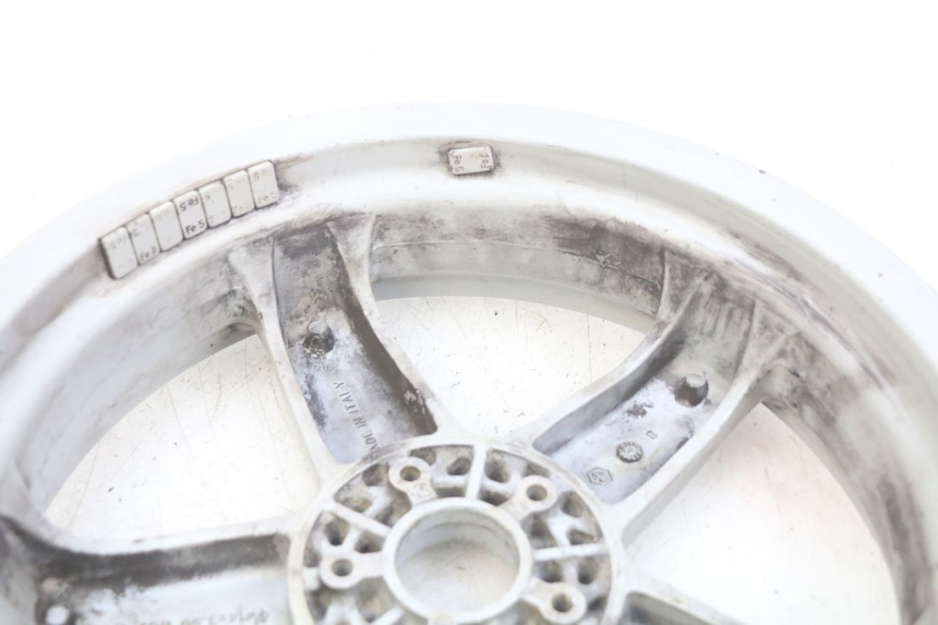 photo de JANTE ARRIERE PIAGGIO X9 EVOLUTION 125 (2003 - 2007) - Détails caractéristiques