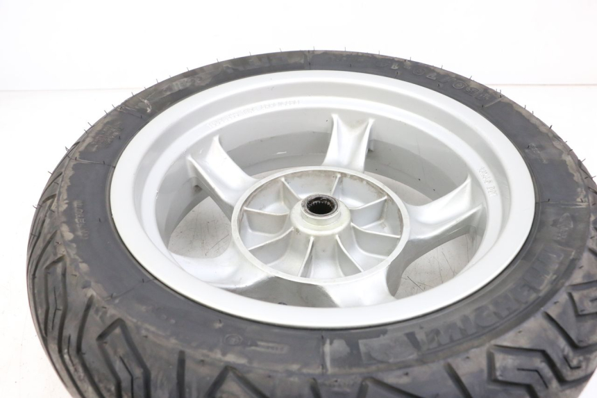 photo de JANTE ARRIERE KYMCO XCITING 250 (2006 - 2009) - Vue d’ensemble