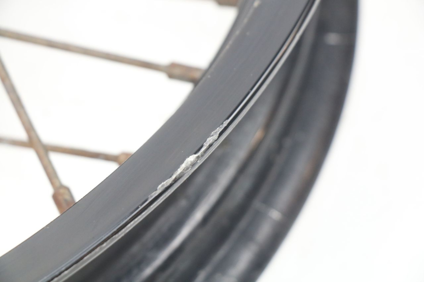 photo de JANTE ARRIERE SUZUKI XF FREEWIND 650 (1997 - 2003) - Autre angle de vue