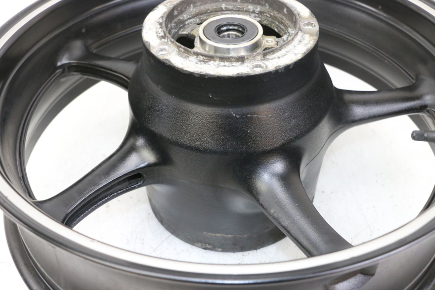 photo de JANTE ARRIERE YAMAHA XJ6 ABS 600 (2008 - 2016) - Détails caractéristiques