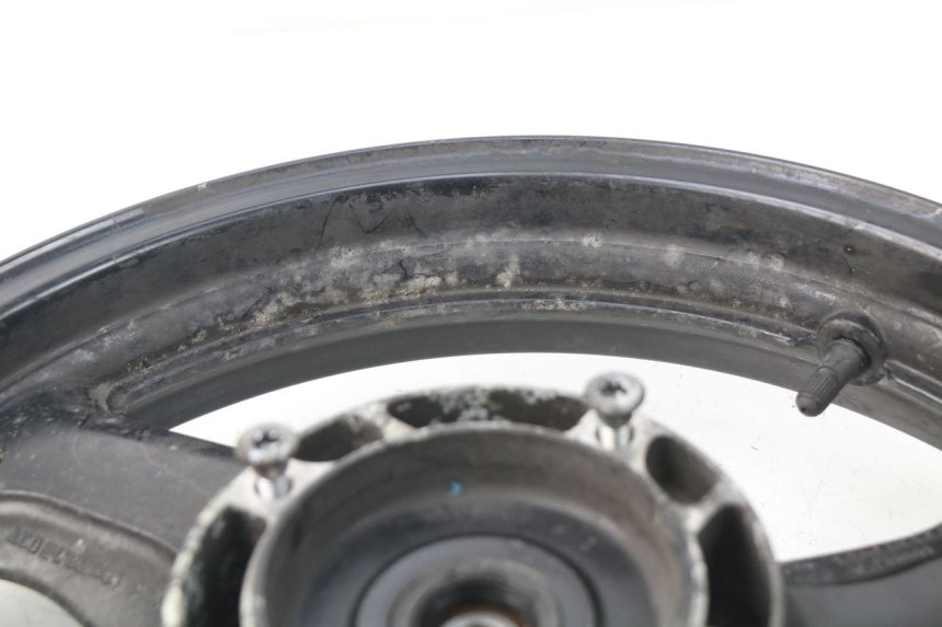 photo de JANTE ARRIERE HONDA XLV VARADERO 125 (2000 - 2006) - Gros plan technique