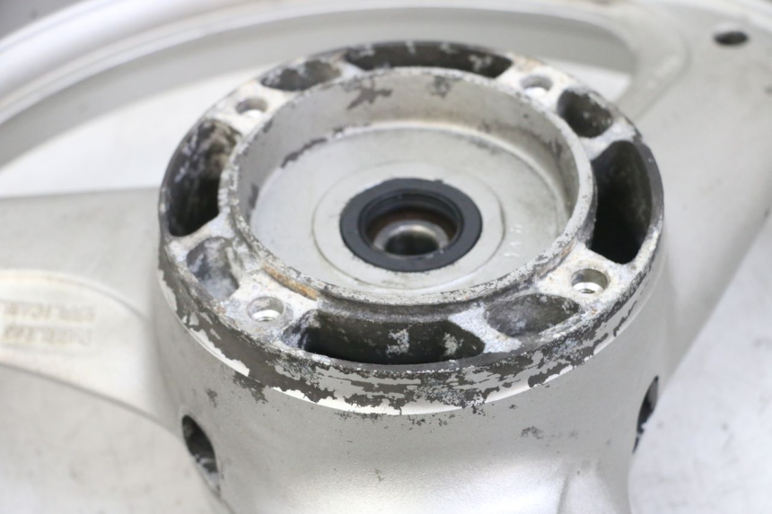 photo de JANTE ARRIERE HONDA XLV VARADERO 125 (2000 - 2006) - Vue d’ensemble