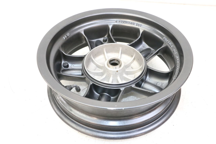 photo de JANTE ARRIERE YAMAHA YP MAJESTY 125 (2007 - 2010) - Marquages et références