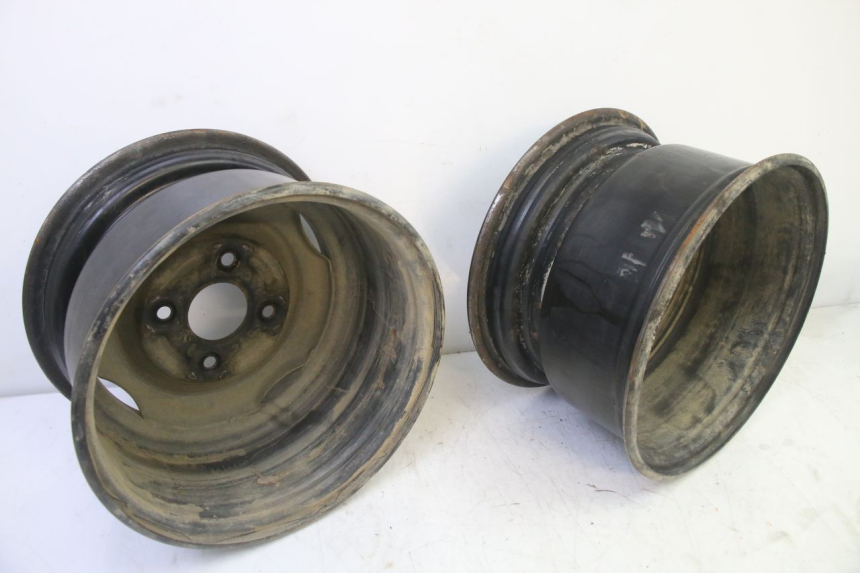 photo de JANTE ARRIERE YAMAHA YFM GRIZZLY 550 (2008 - 2015) - Aperçu profil