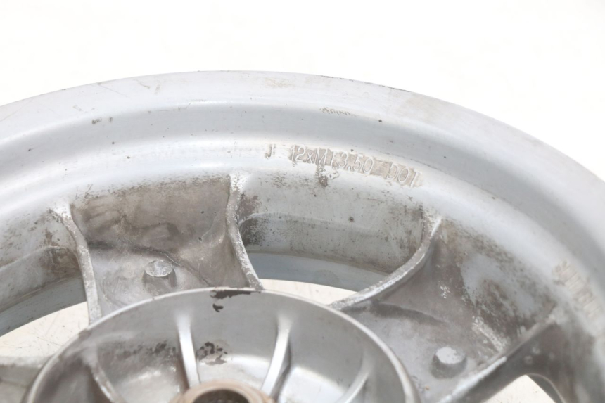 photo de JANTE ARRIERE YAMAHA YP MAJESTY 125 (1998 - 2001) - Détail de la pièce