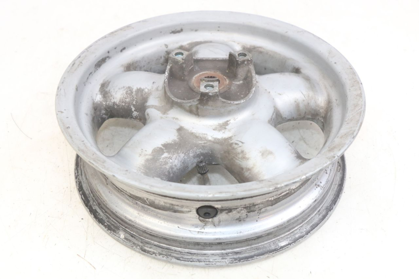 photo de JANTE ARRIERE YAMAHA YP MAJESTY 125 (1998 - 2001) - Points de fixation