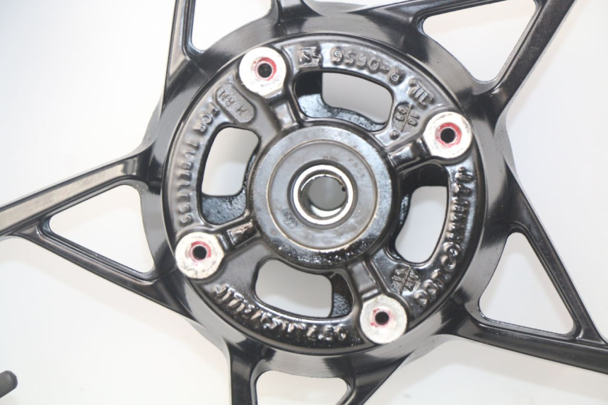 photo de JANTE ARRIERE KAWASAKI Z 650 (2016 - 2019) - Vue d’ensemble