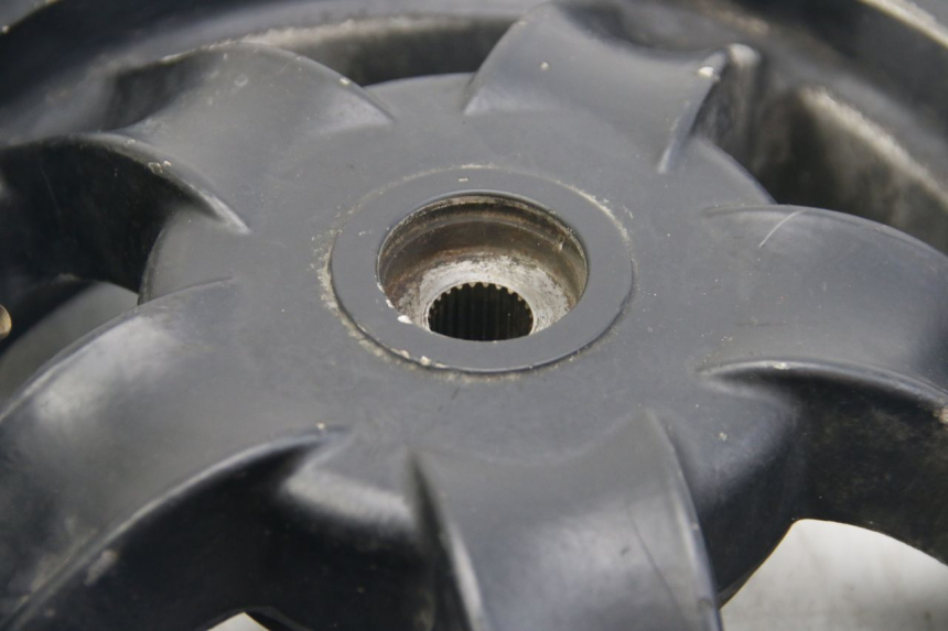 photo de JANTE ARRIERE PIAGGIO ZIP 2T 50 (2009 - 2019) - Inspection visuelle