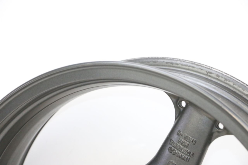 photo de JANTE ARRIERE KAWASAKI ZR 7 750 (1999 - 2004) - Inspection visuelle