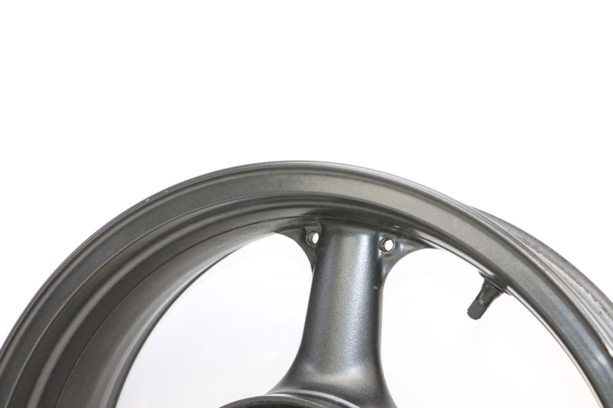 photo de JANTE ARRIERE KAWASAKI ZR 7 750 (1999 - 2004) - Marquages et références