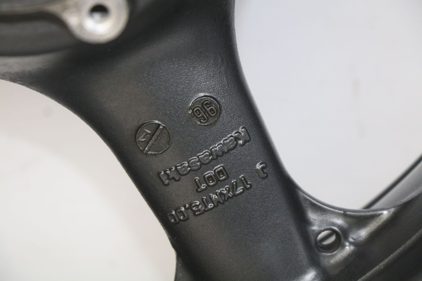 photo de JANTE ARRIERE KAWASAKI ZX-6R ZX6R 600 (1995 - 1997) - Zoom composants