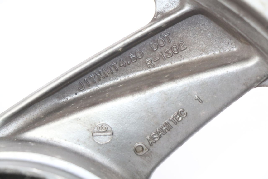 photo de JANTE ARRIERE KAWASAKI ZZR 600 (1995 - 2004) - Zoom état d’usage